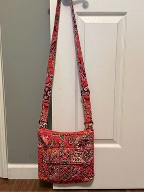Vera Bradley Coral Pink Quilted Paisley Crossbody